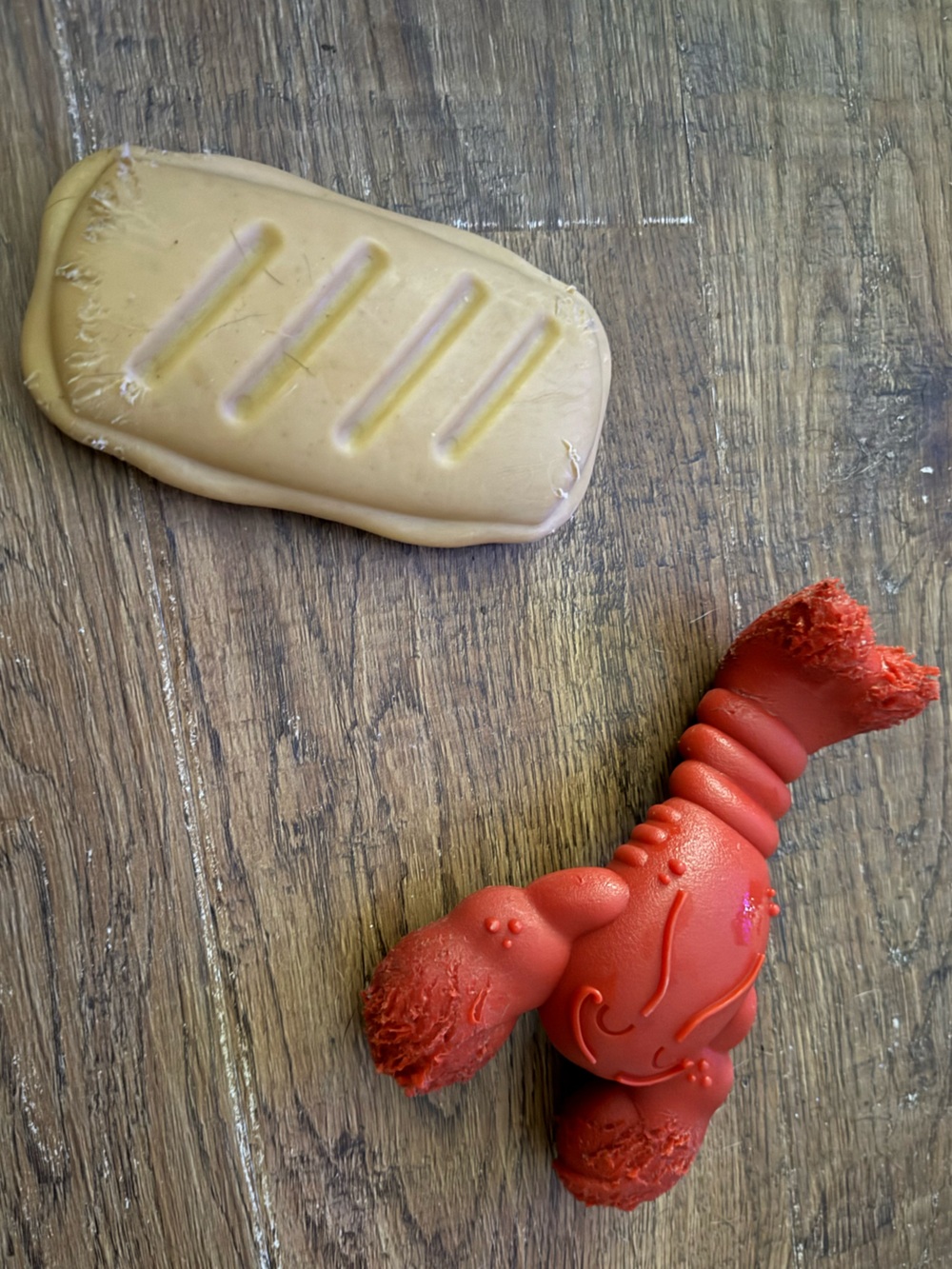 Bark Box Super chewer Yapple Pie L Nylabone L Red Lobster Dog Toys pre owned
